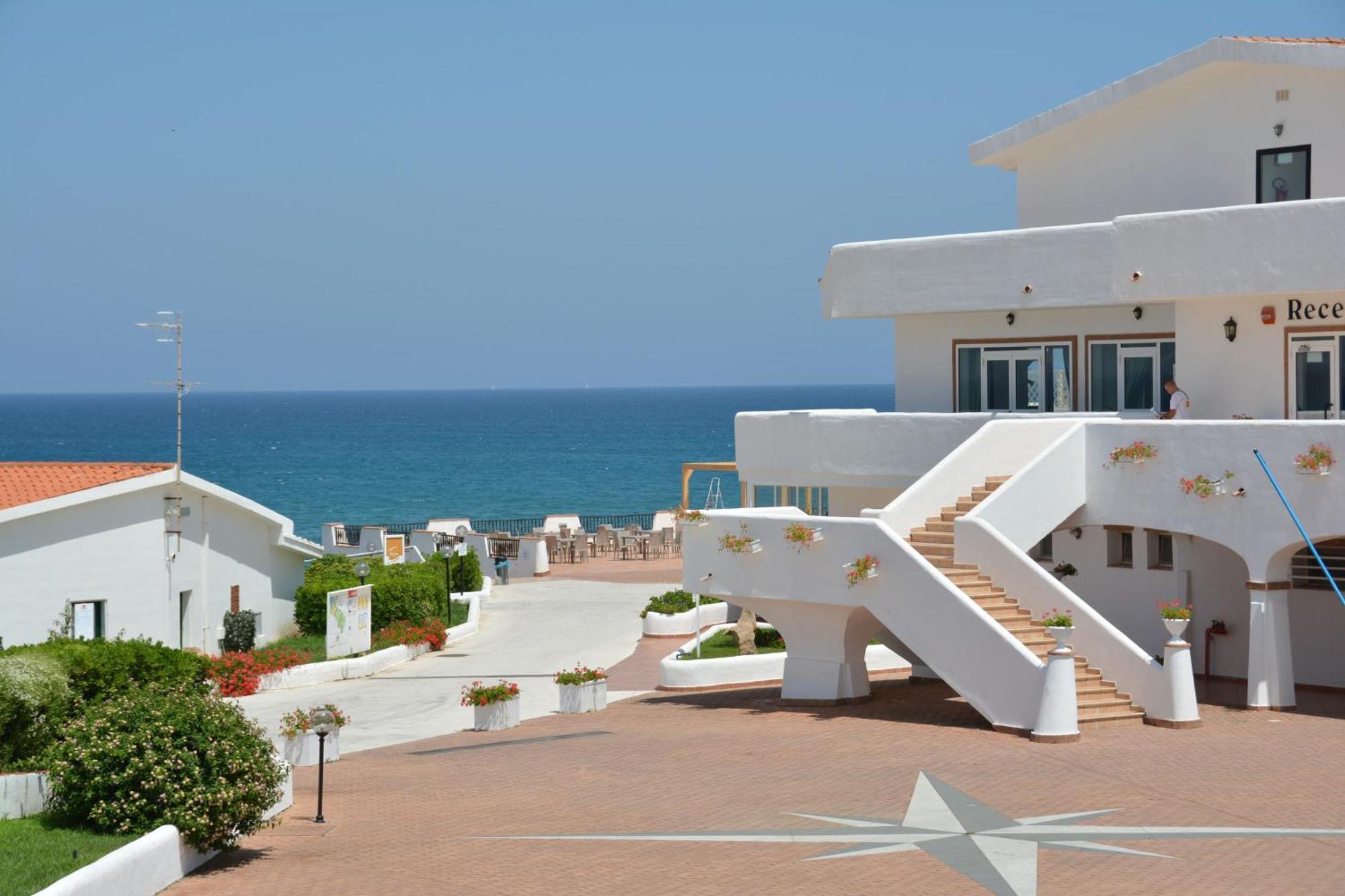 Residence Cala Del Mar - Happy Rentals Marina di Sorso Eksteriør billede